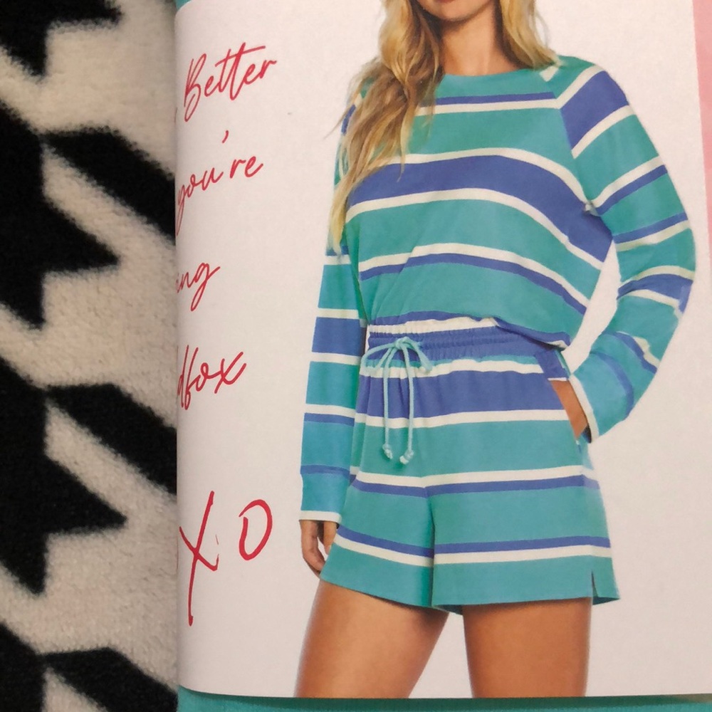 π¦HOST PICK!π¦Wildfox Loungewear Set - Picture 1 of 10